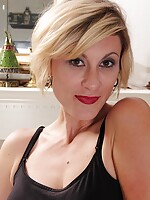 mature moms fucking big black cock pics