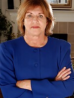 mature xxx movie galleries