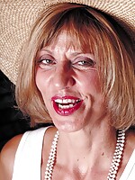 mature women free porn